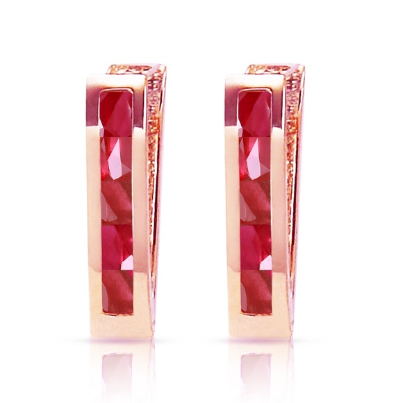 14K. SOLID GOLD OVAL HUGGIE EARRING WITH RUBIES